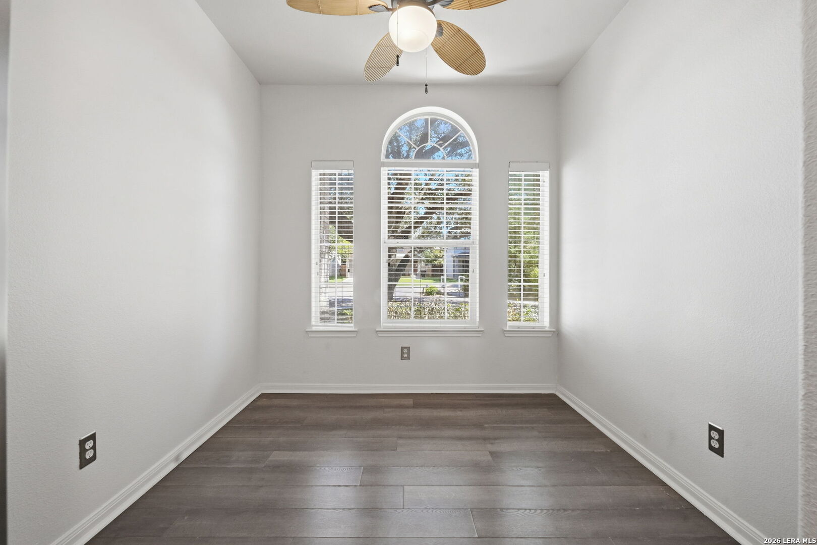 4 Dunthorte Lane San Antonio TX 78250