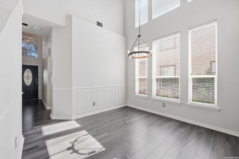 4 Dunthorte Lane San Antonio TX 78250