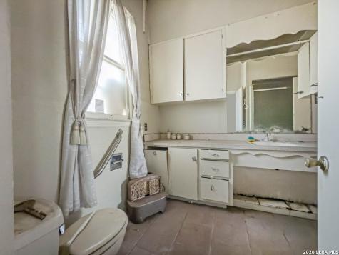 2922 Buena Vista Street San Antonio TX 78207