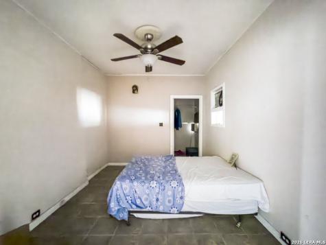 2922 Buena Vista Street San Antonio TX 78207