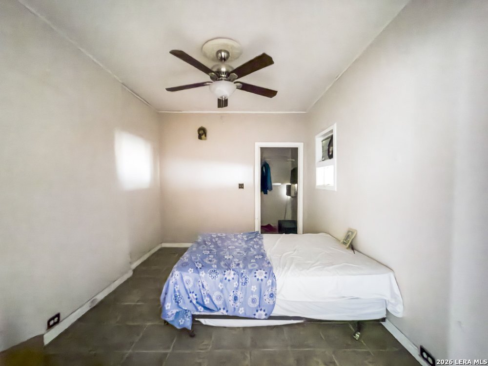 2922 Buena Vista Street San Antonio TX 78207