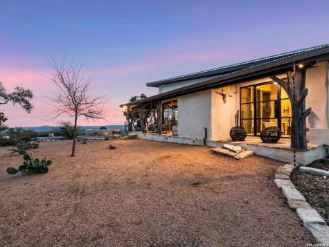 1191 Saddleback Ridge Bandera TX 78003