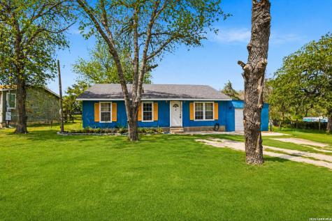 4615 Waterwood Pass Drive Elmendorf TX 78112