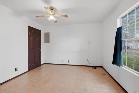 4615 Waterwood Pass Drive Elmendorf TX 78112