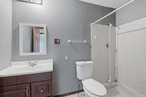 4615 Waterwood Pass Drive Elmendorf TX 78112