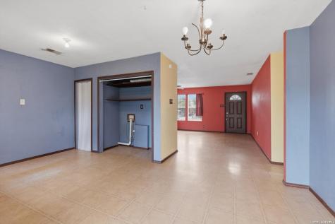 4615 Waterwood Pass Drive Elmendorf TX 78112