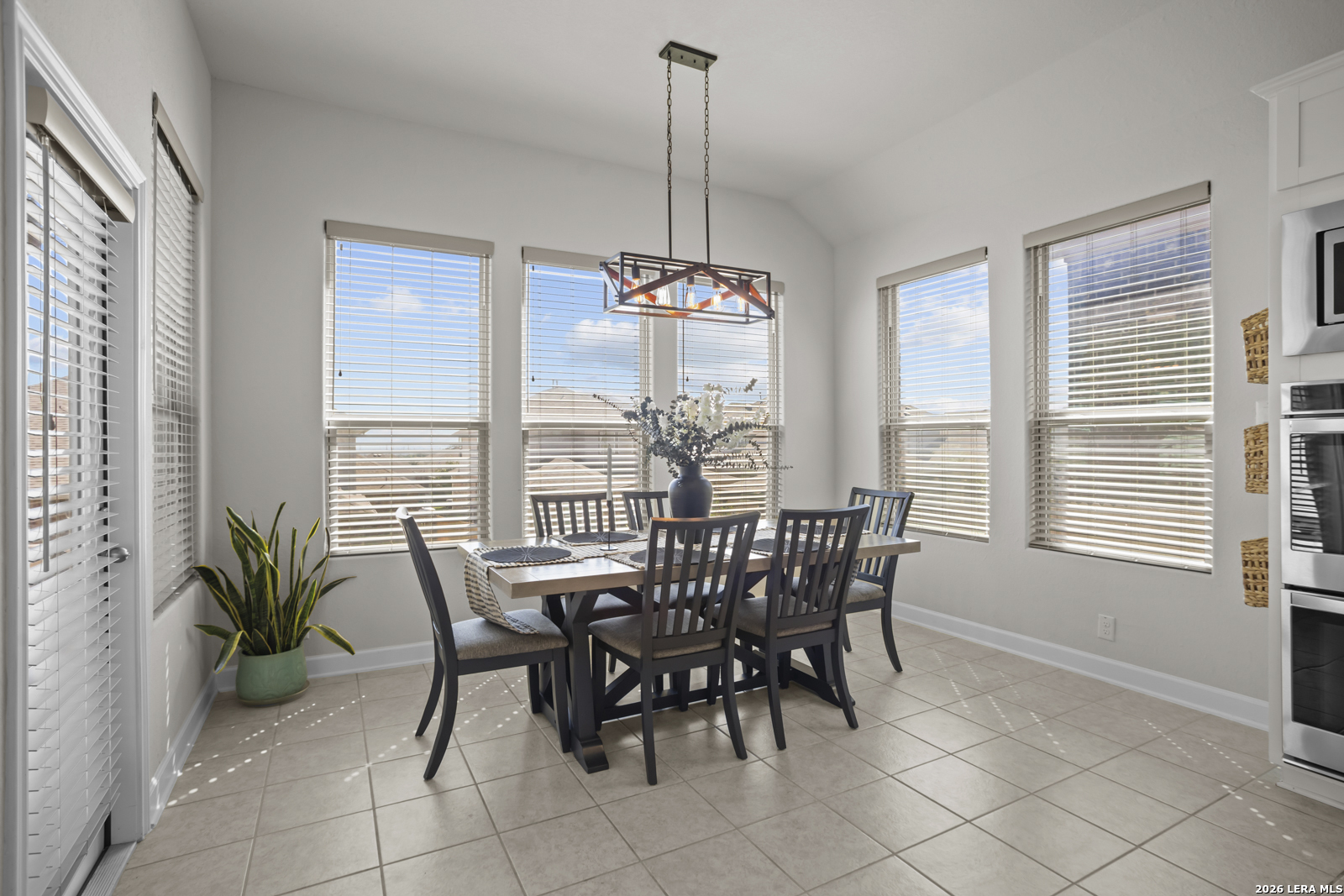 1606 Brass Canyon San Antonio TX 78245