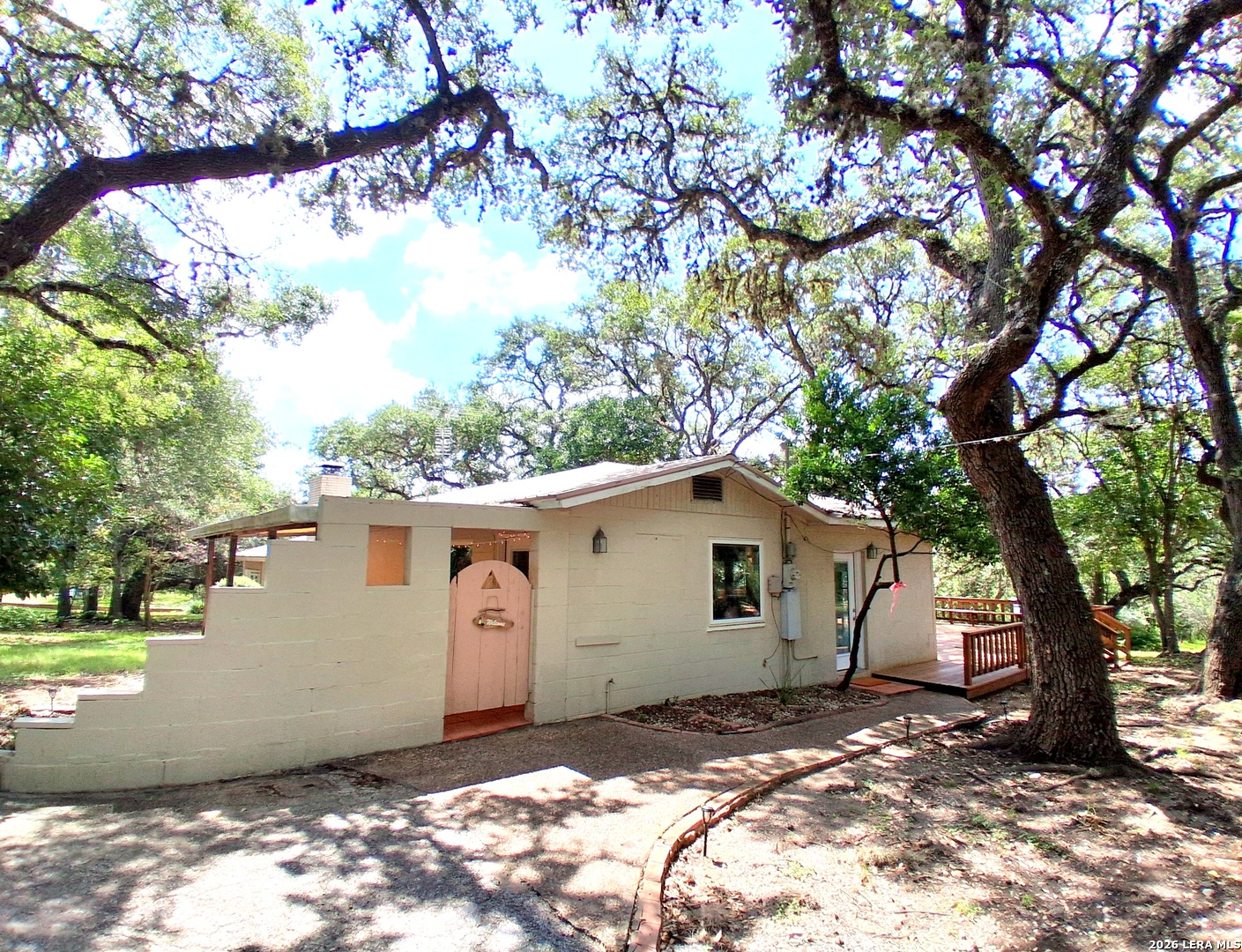 25327 Triangle Loop San Antonio TX 78255