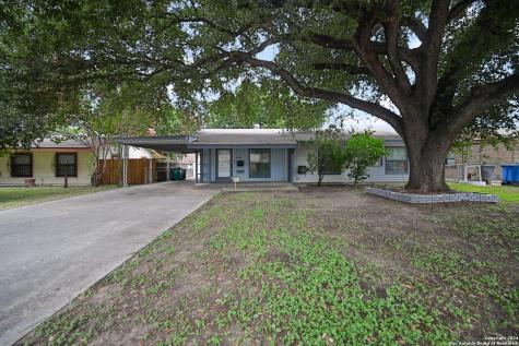 131 W Palfrey Street San Antonio TX 78223