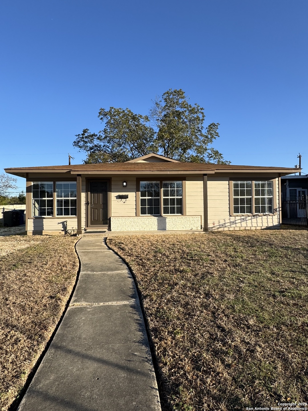 219 E Vestal Place San Antonio TX 78221
