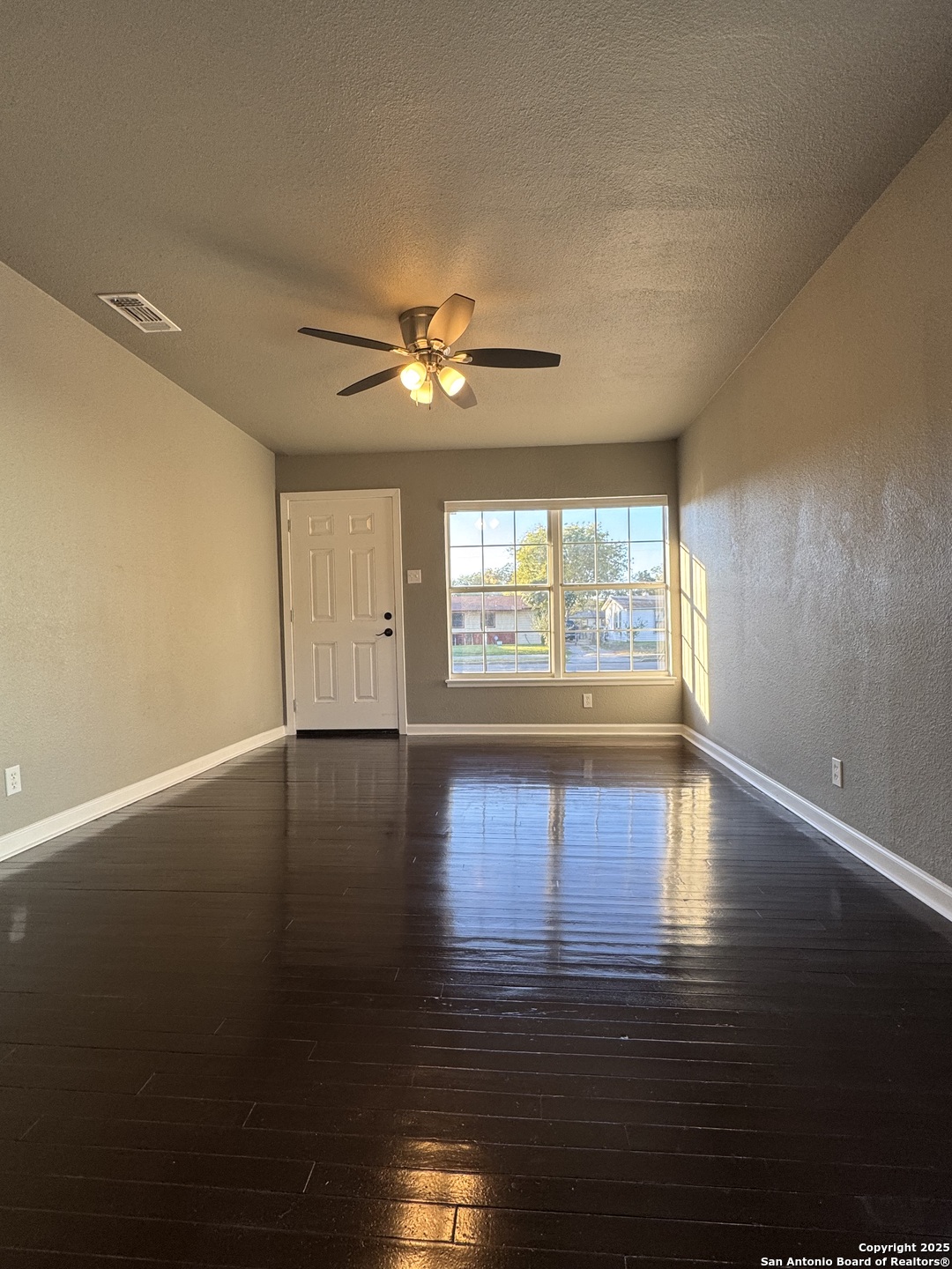 219 E Vestal Place San Antonio TX 78221