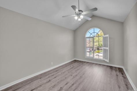 10123 Shadyglen San Antonio TX 78240
