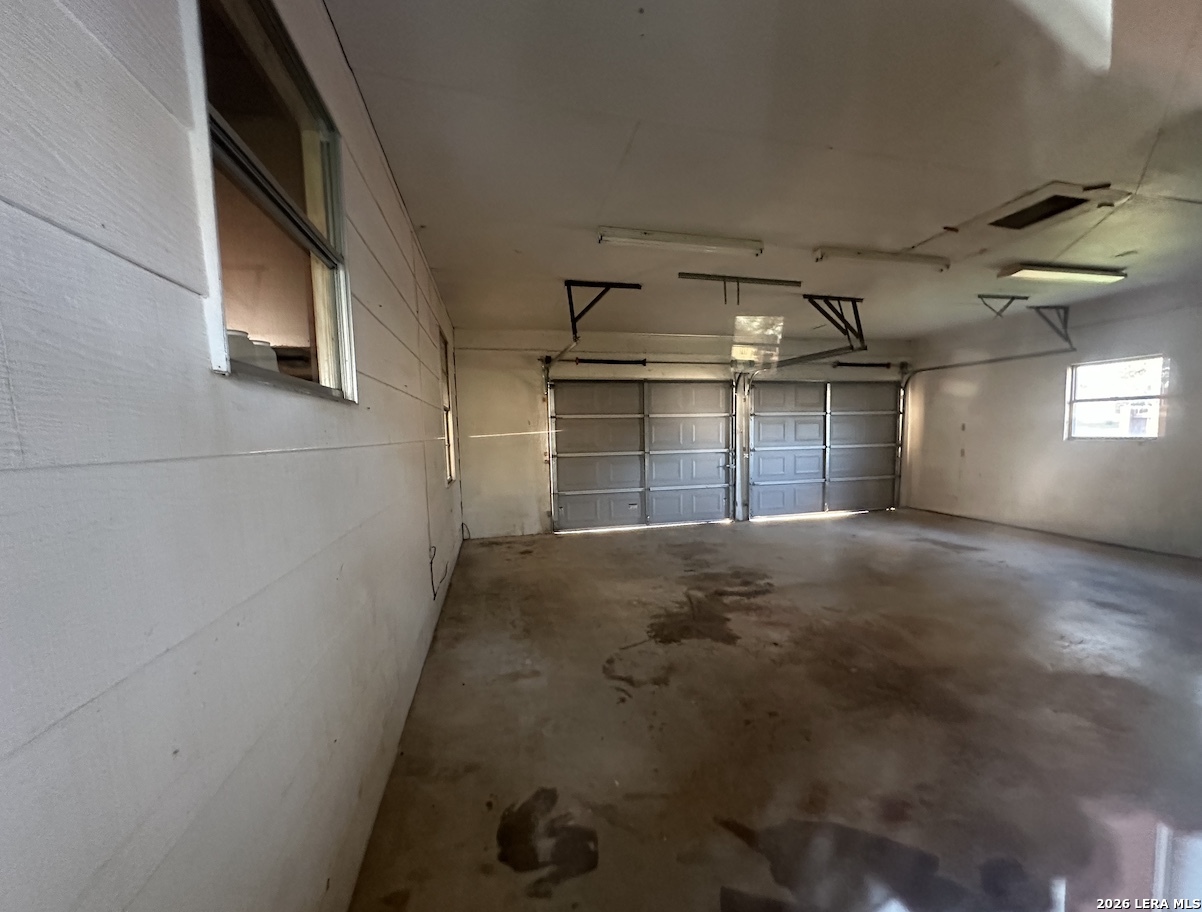 608 E Westmeyer Street Poth TX 78147