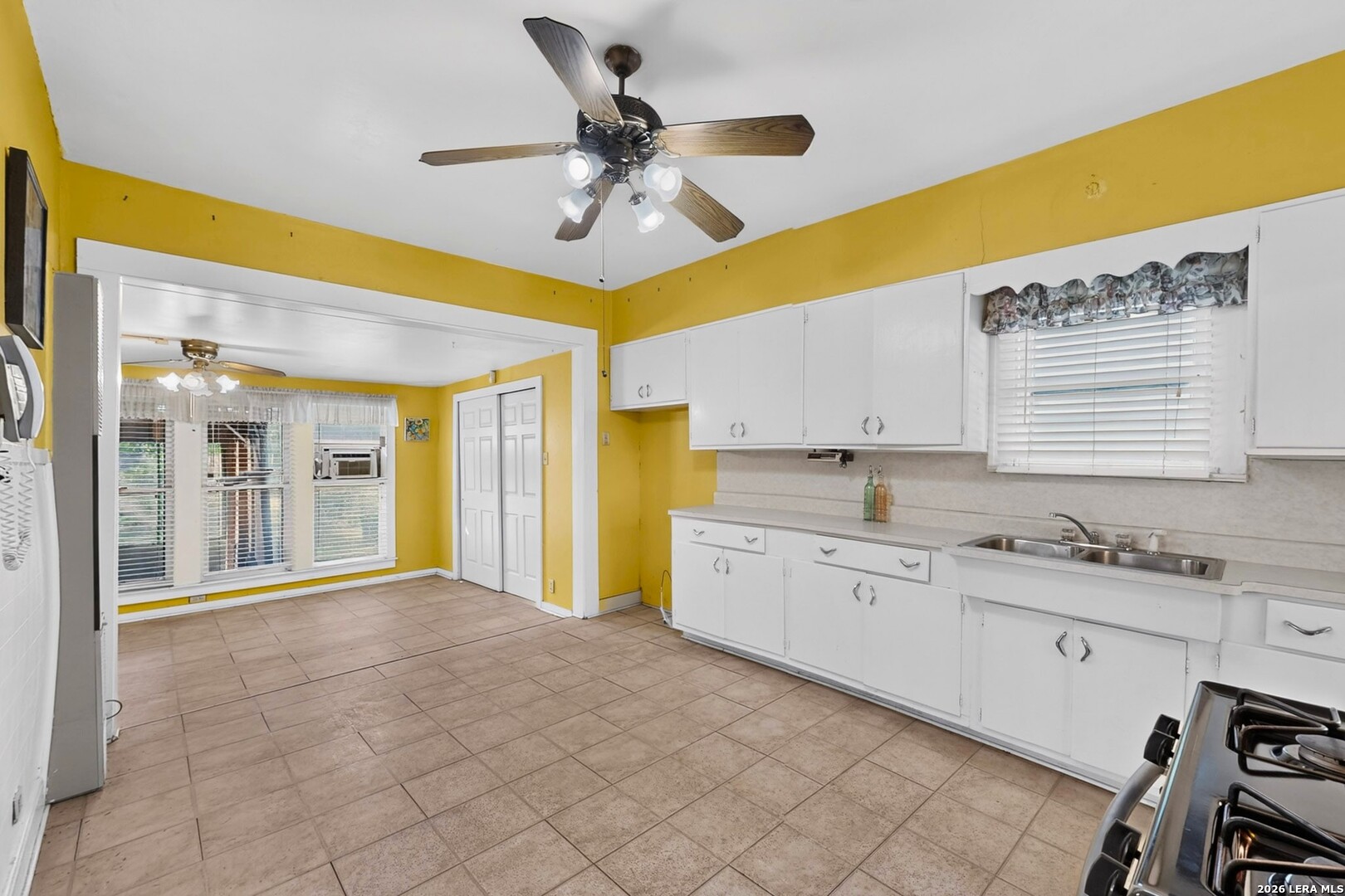 230 W High Avenue San Antonio TX 78210