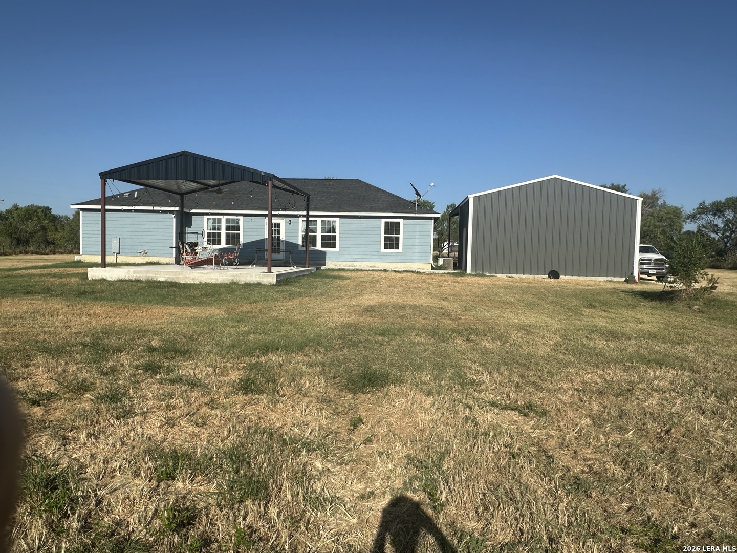 2171 & 2155 County Road 5710 Devine TX 78016