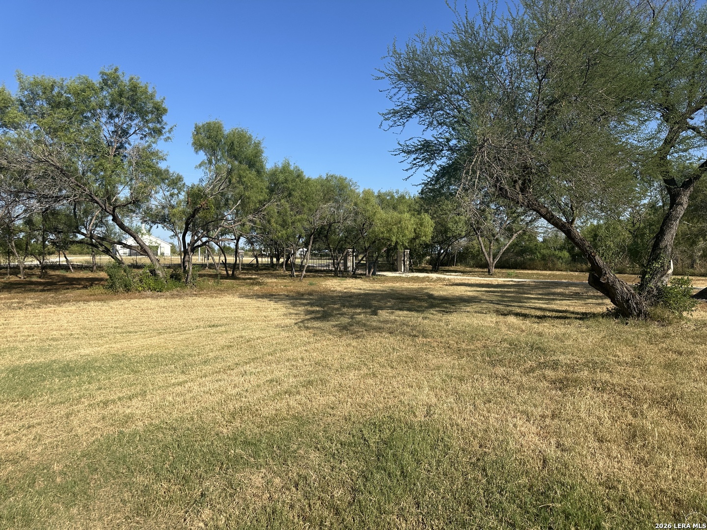 2171 & 2155 County Road 5710 Devine TX 78016