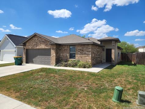 9619 Autumn Place Converse TX 78109