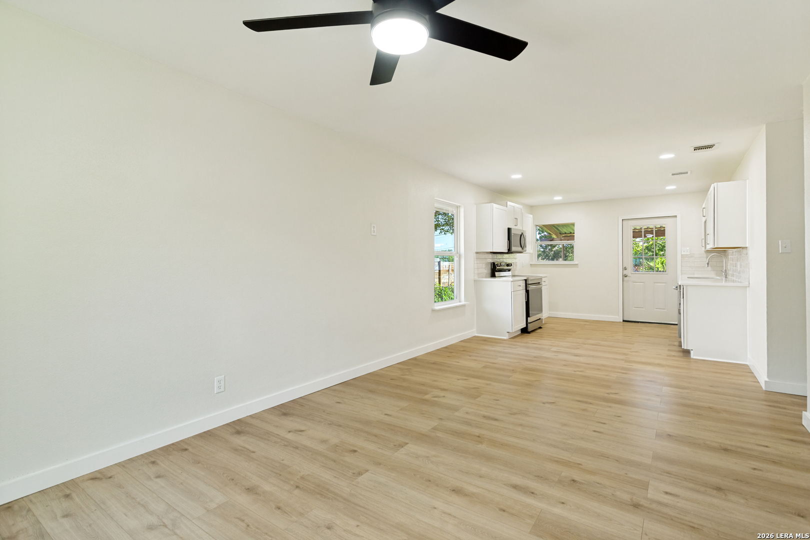 5131 Little Creek San Antonio TX 78242