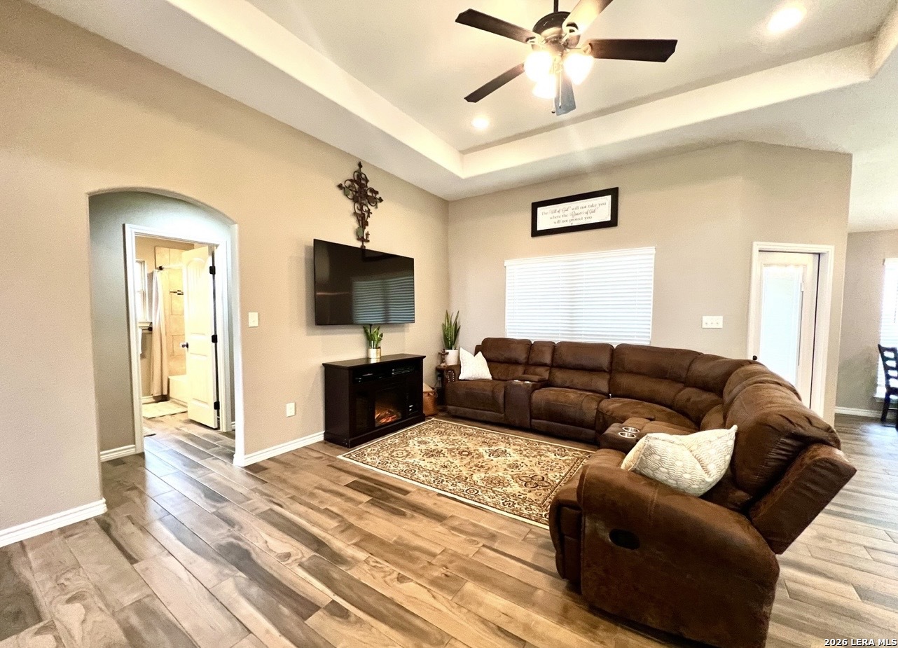 1729 Vista View Drive Pleasanton TX 78064