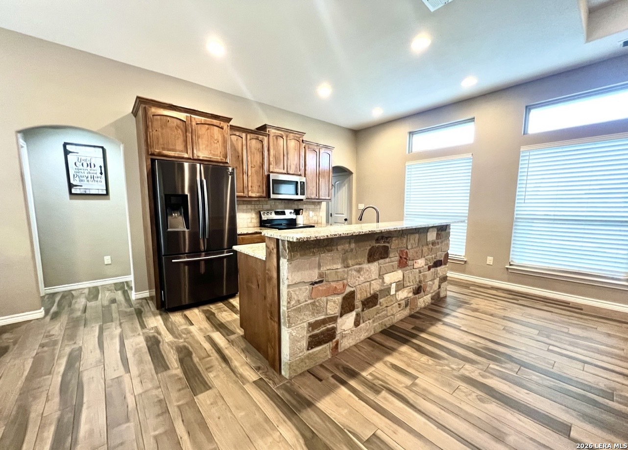 1729 Vista View Drive Pleasanton TX 78064