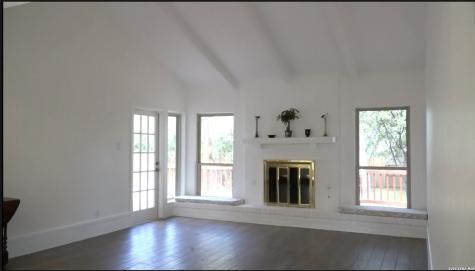 437 Sagecrest Hollywood Park TX 78232