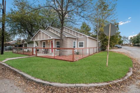 1202 Center Street San Antonio TX 78202