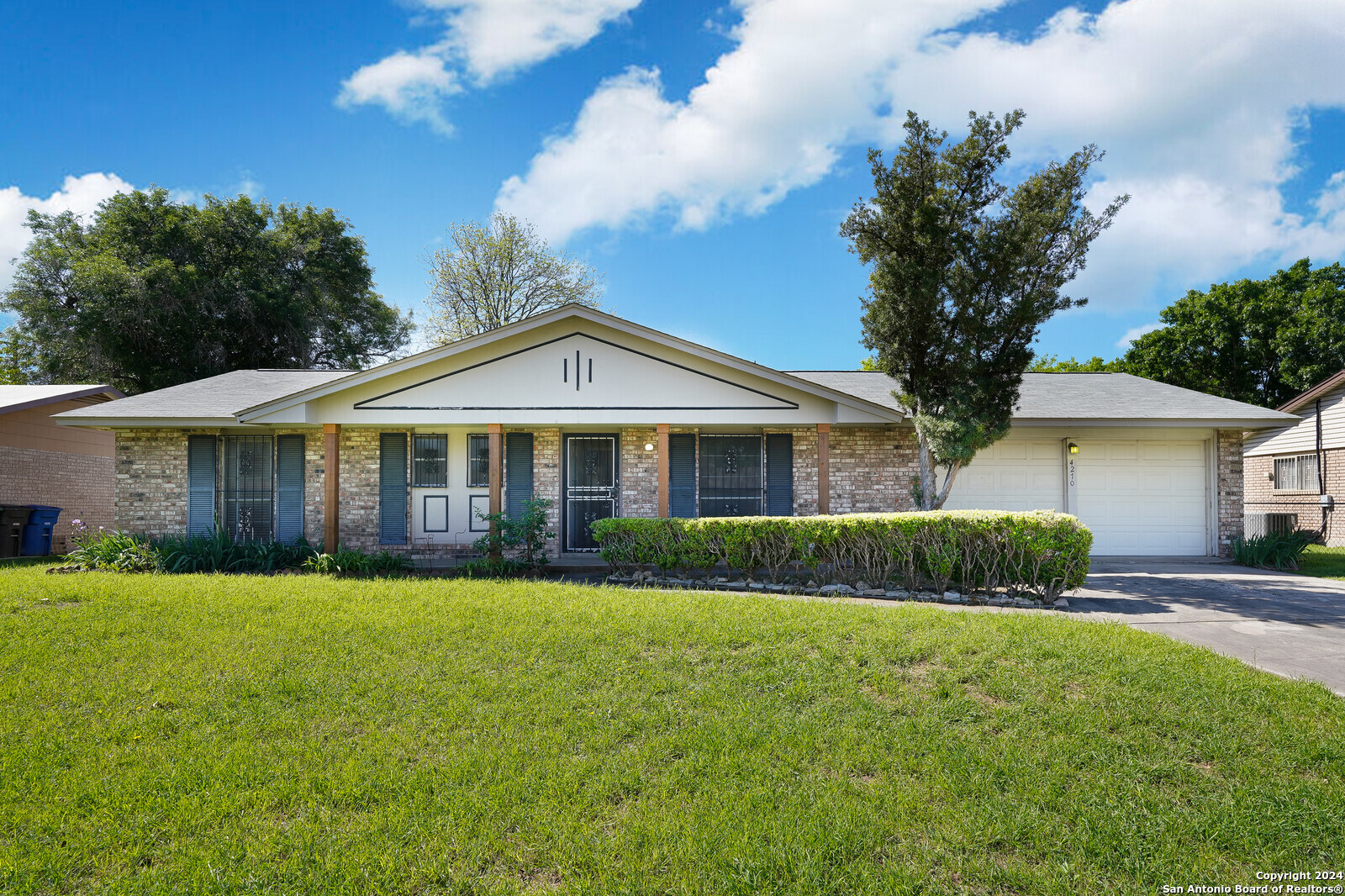 4270 Valleyfield Street San Antonio TX 78222