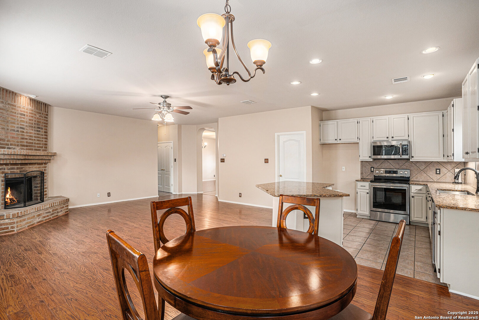 125 Earhart Lane Cibolo TX 78108