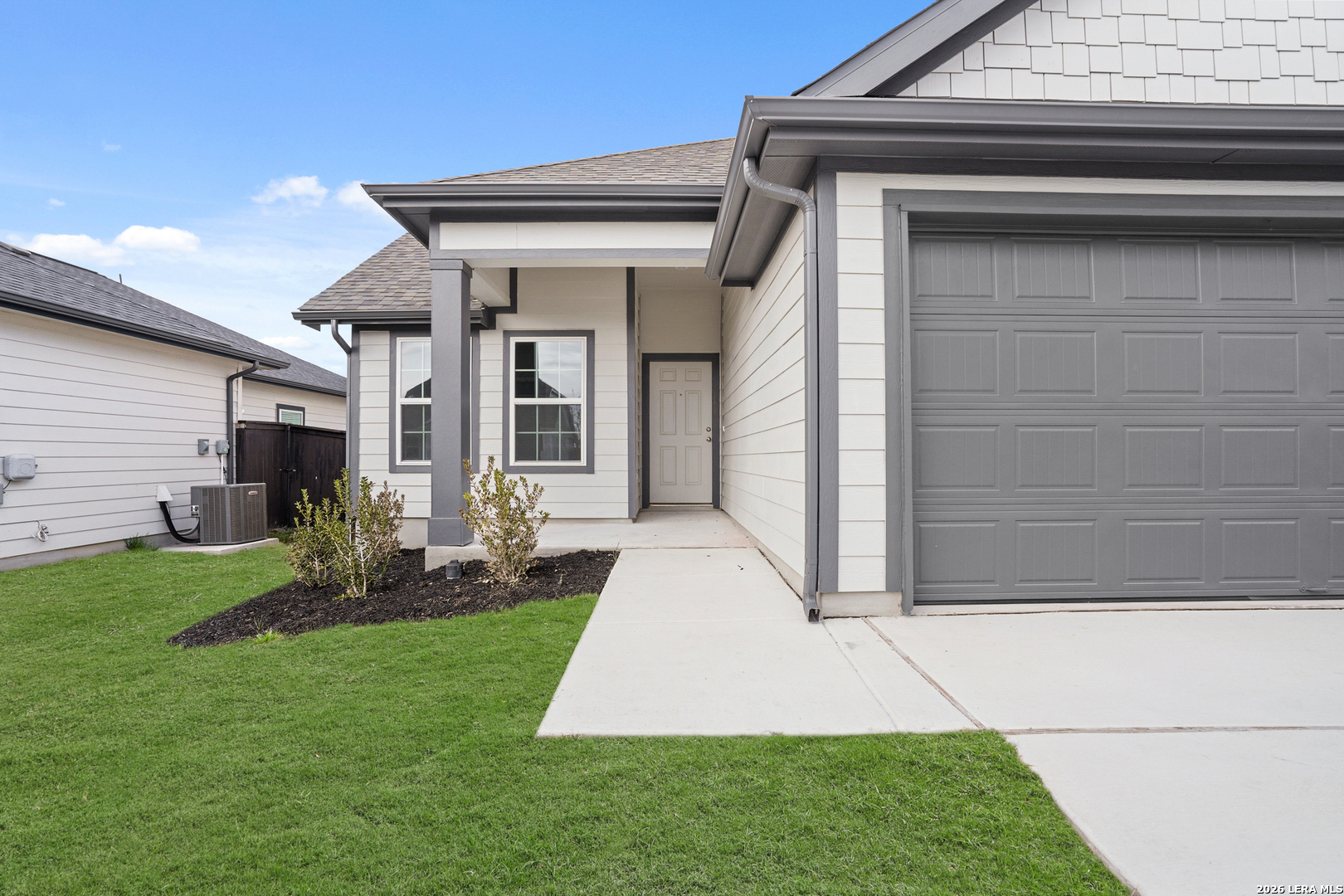 1208 Sweden Seguin TX 78155