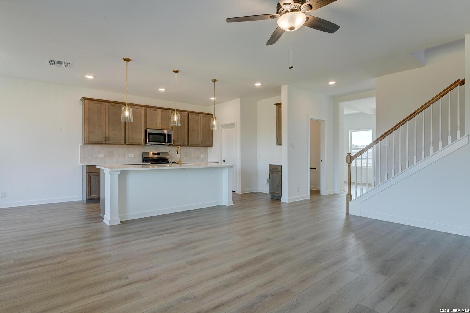 119 Thornbloom San Antonio TX 78253