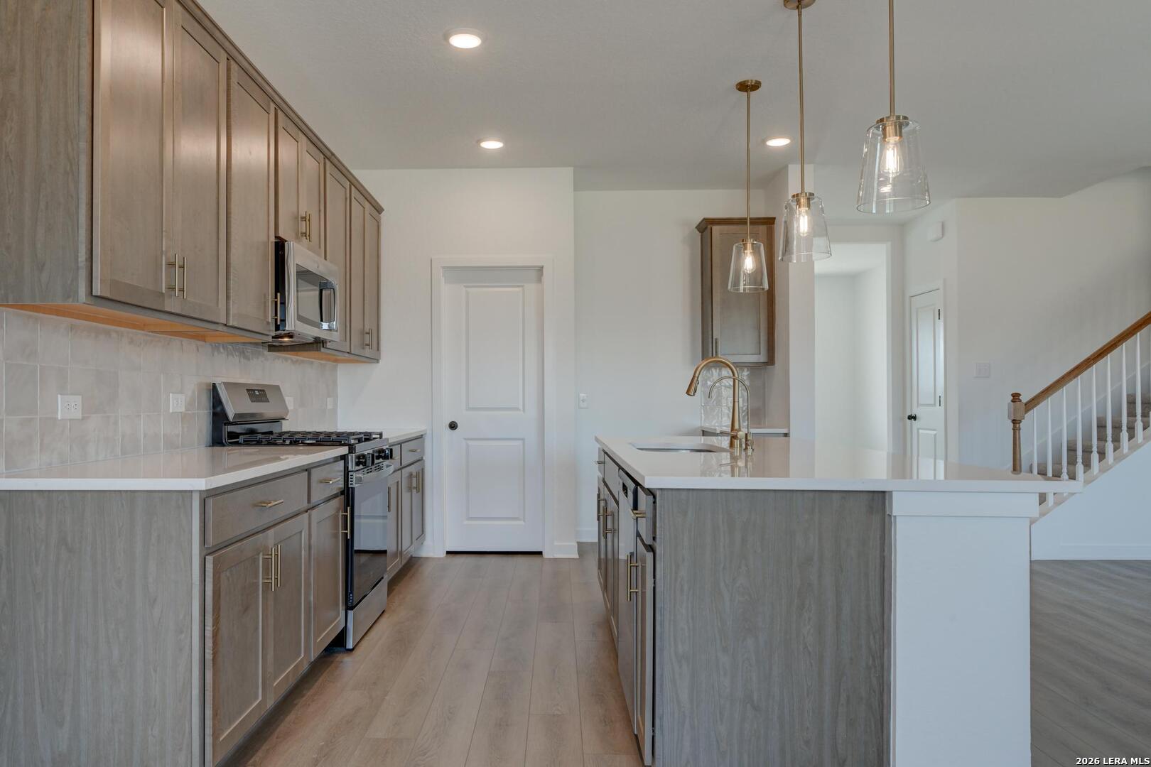 119 Thornbloom San Antonio TX 78253