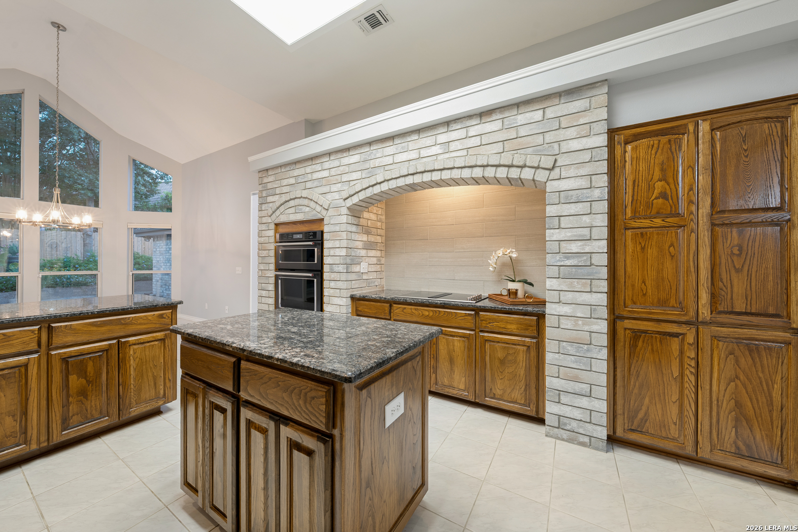 15811 Mission Ridge San Antonio TX 78232