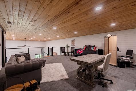 3350 Fm 1104 Kingsbury TX 78638