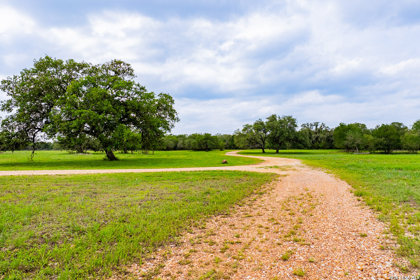 3350 Fm 1104 Kingsbury TX 78638