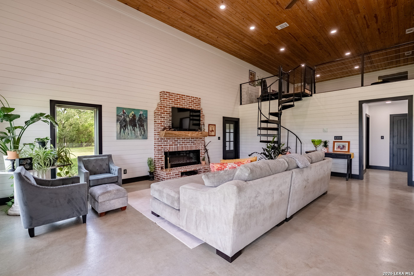 3350 Fm 1104 Kingsbury TX 78638