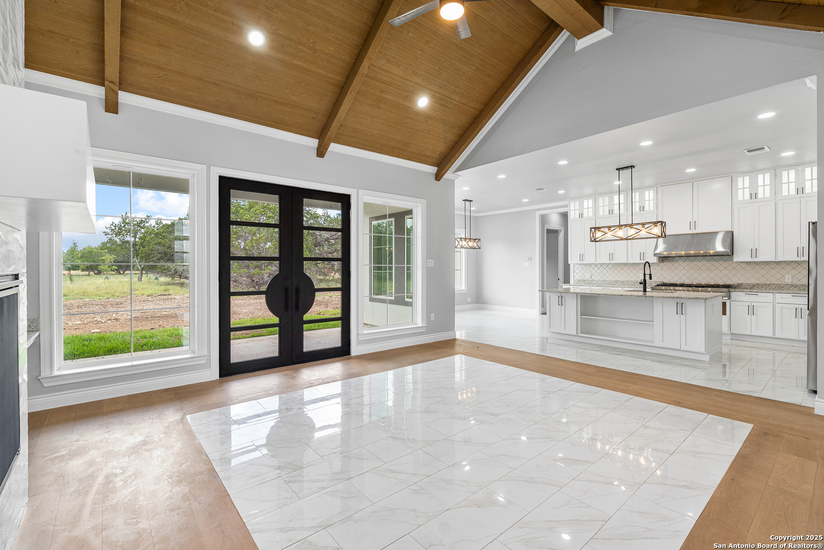 3828 Palomino Springs Bandera TX 78003