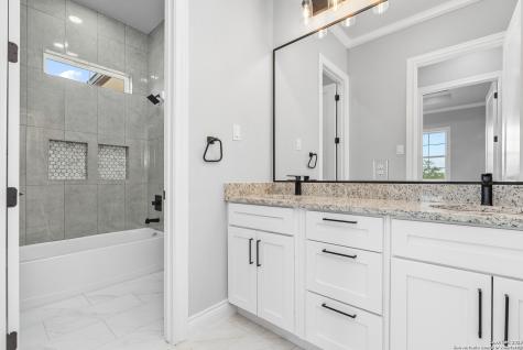 3828 Palomino Springs Bandera TX 78003