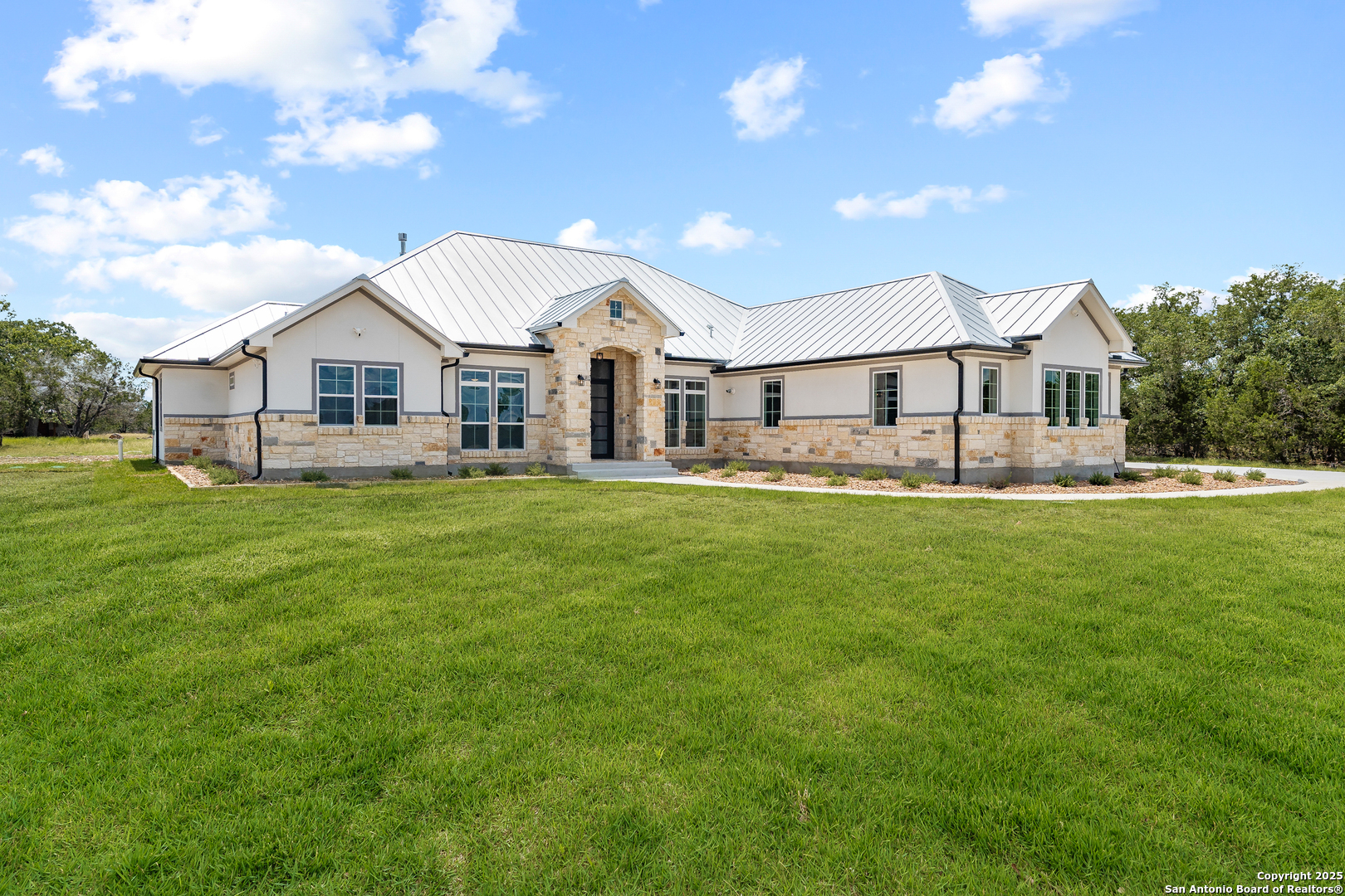 3828 Palomino Springs Bandera TX 78003
