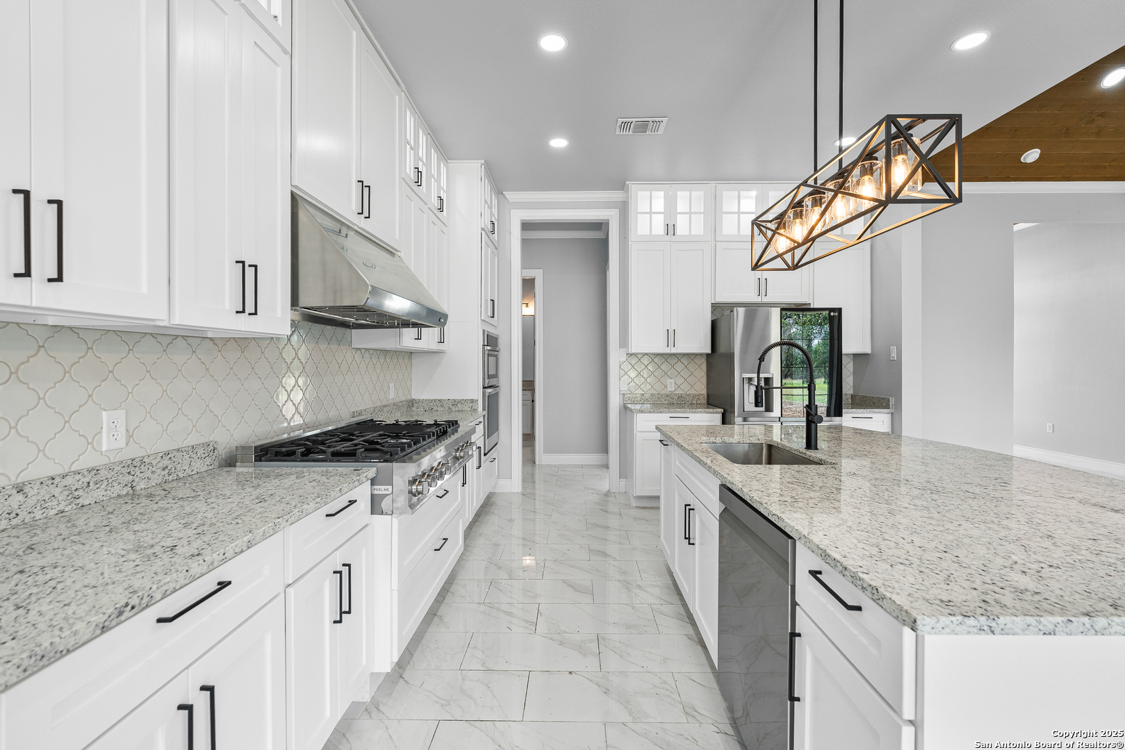 3828 Palomino Springs Bandera TX 78003
