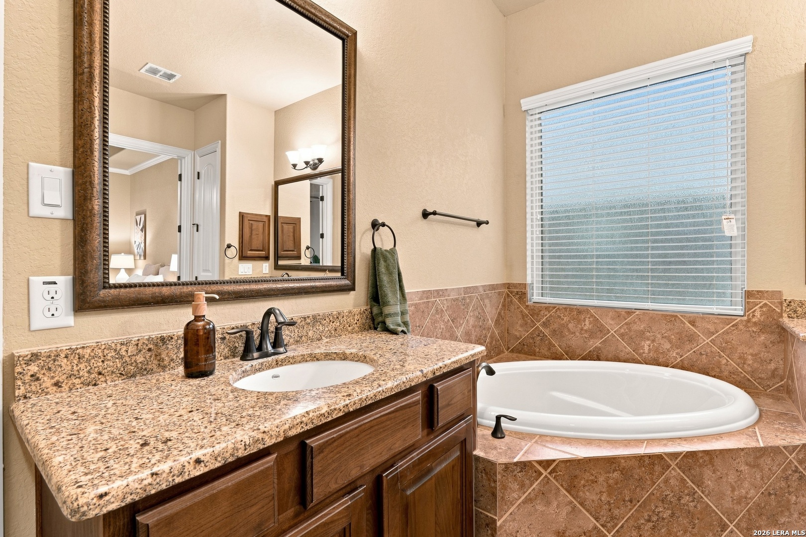 25735 Willard Path San Antonio TX 78261