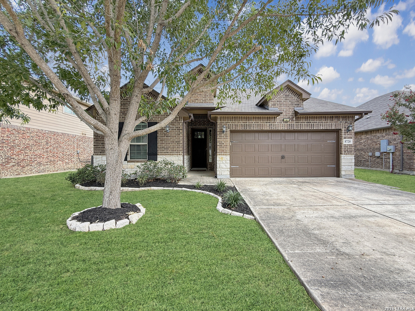 8720 Indian Bluff Converse TX 78109