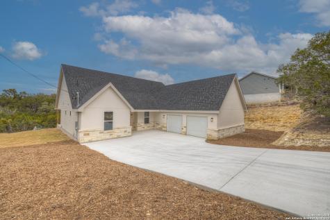 328 Compass Rose Canyon Lake TX 78133