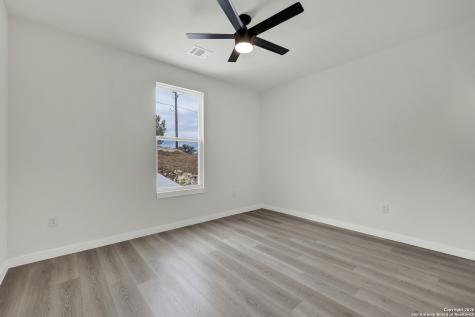 328 Compass Rose Canyon Lake TX 78133