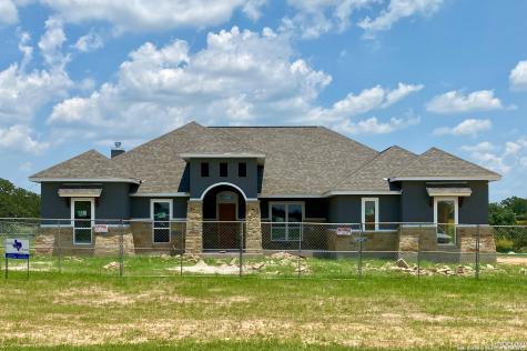 145 Westfield Ranch La Vernia TX 78121