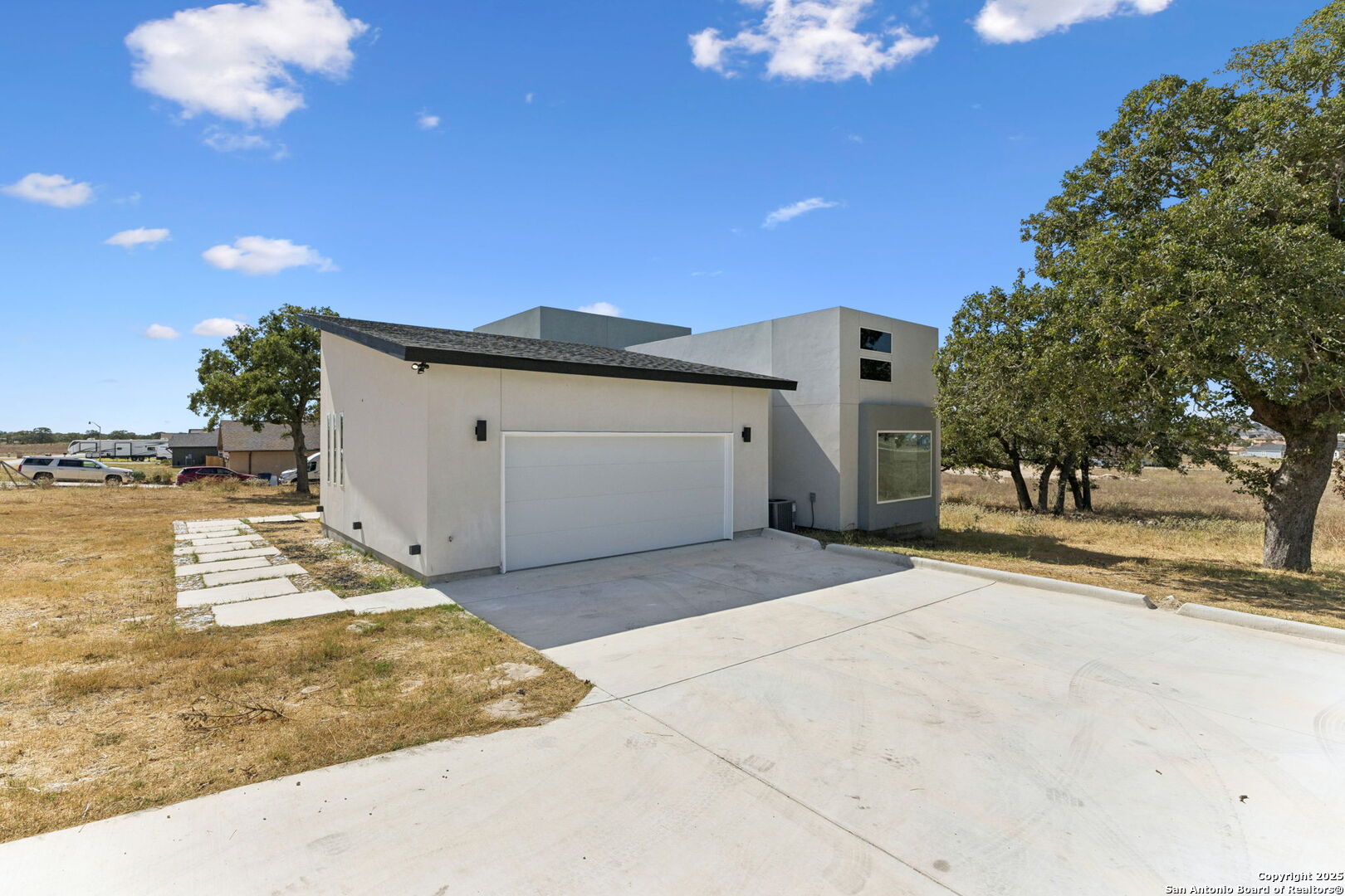 147 Las Palomas La Vernia TX 78121