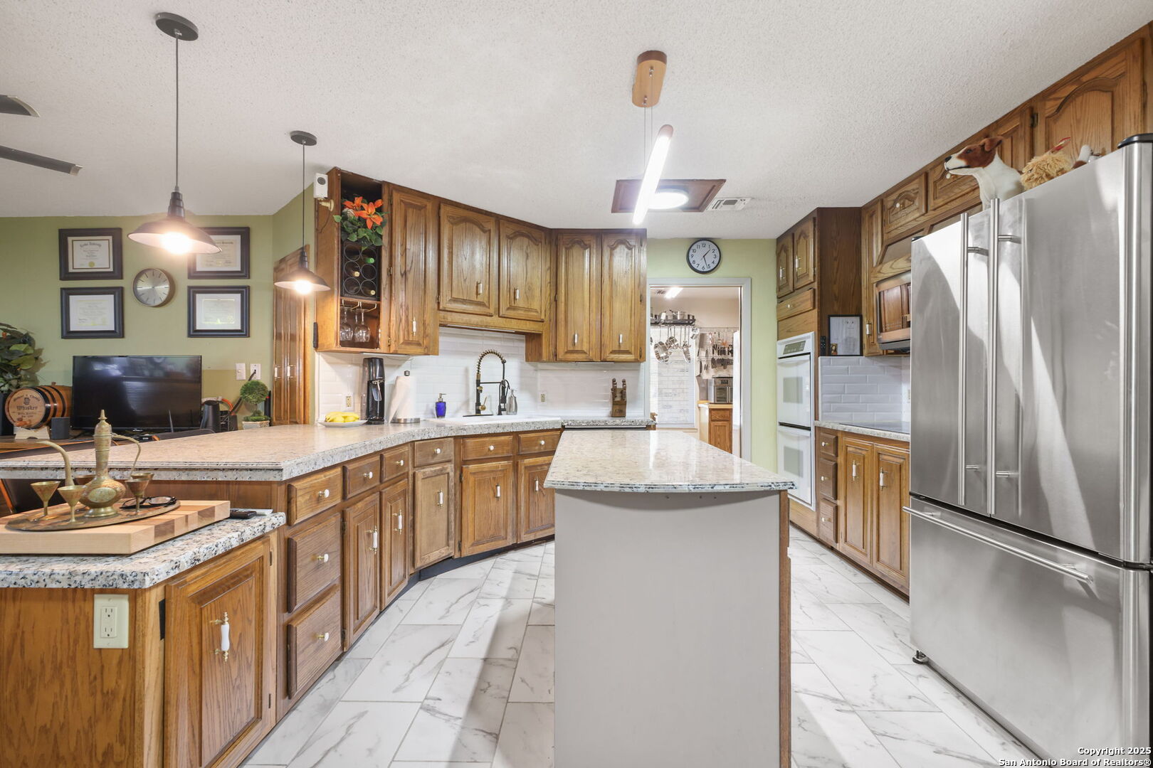 102 Southgate Pleasanton TX 78064
