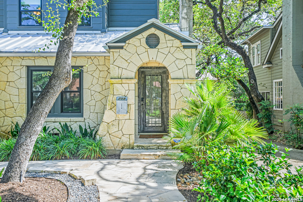 258 Tuxedo Avenue San Antonio TX 78209