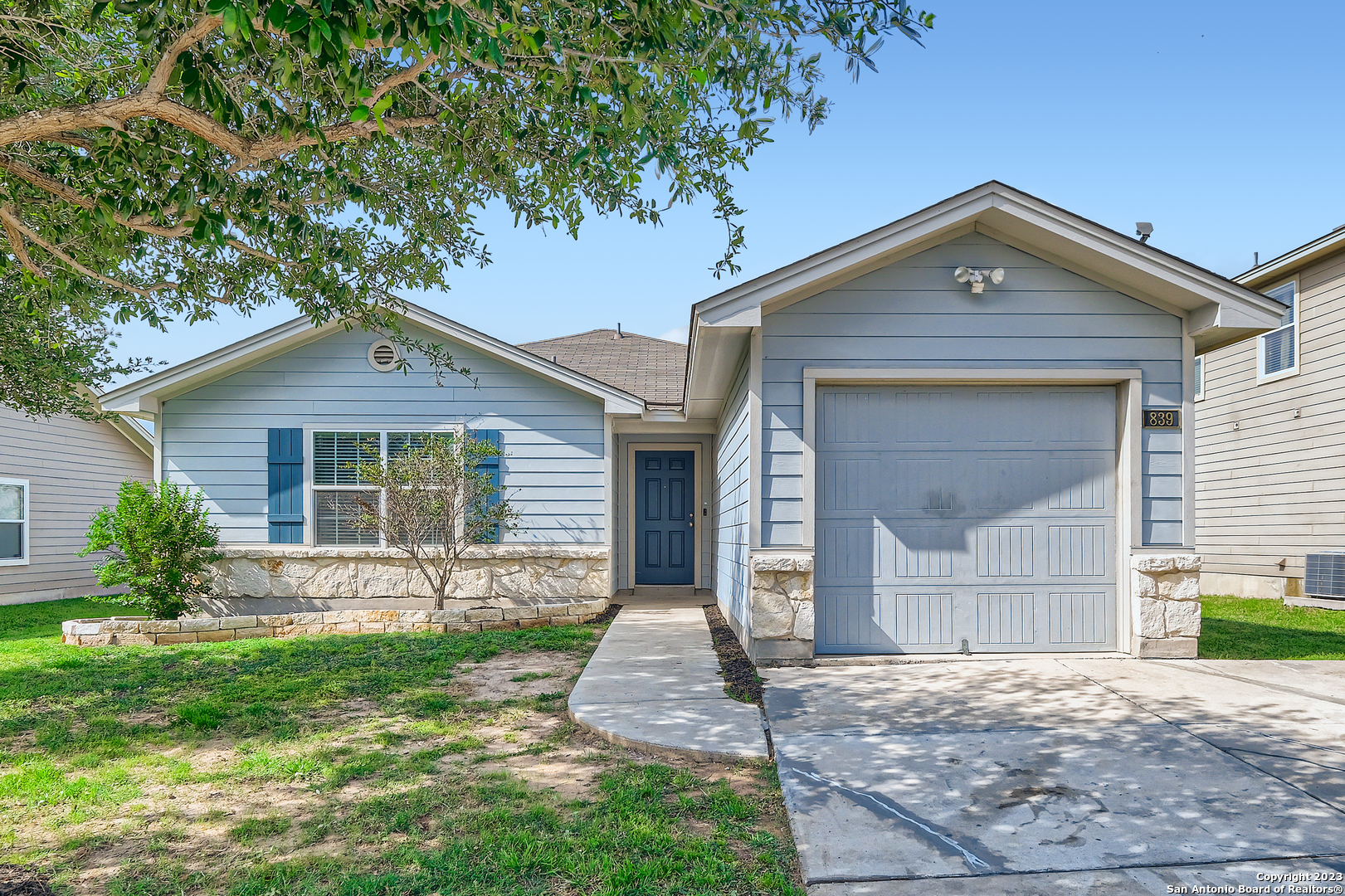 839 Six Iron San Antonio TX 78221