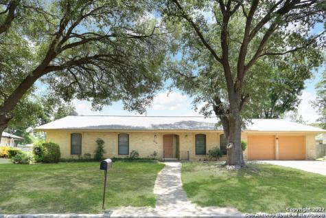 650 Richfield Drive Windcrest TX 78239