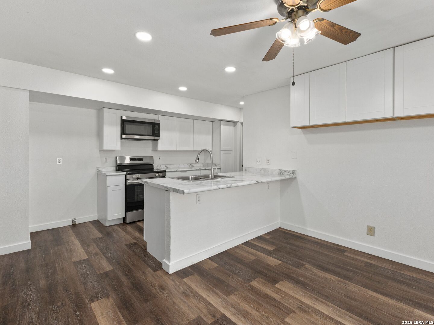 2206 Peach Blossom Street San Antonio TX 78247